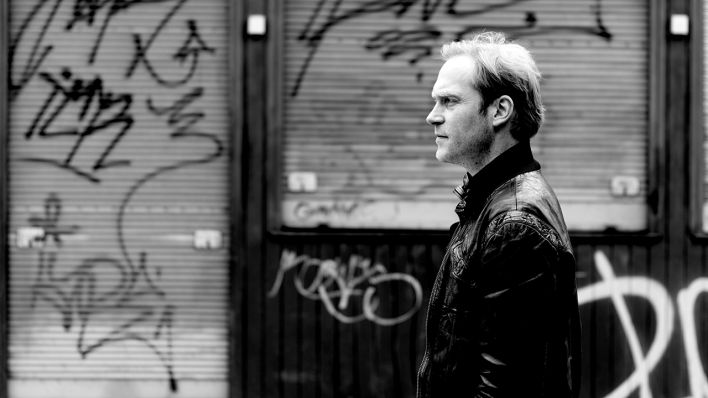 Thees Uhlmann I black & white