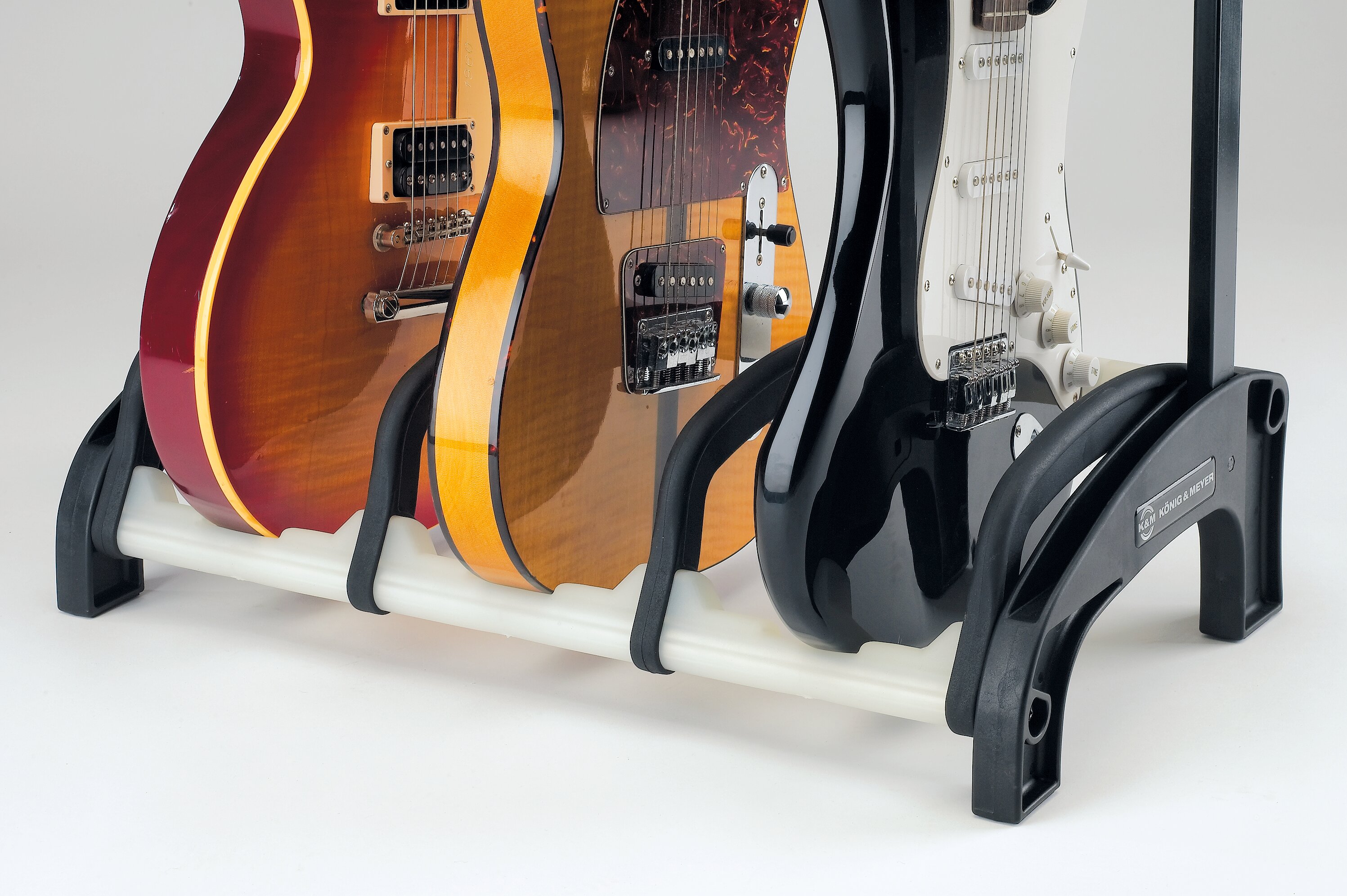 Three guitar stand »Guardian 3«