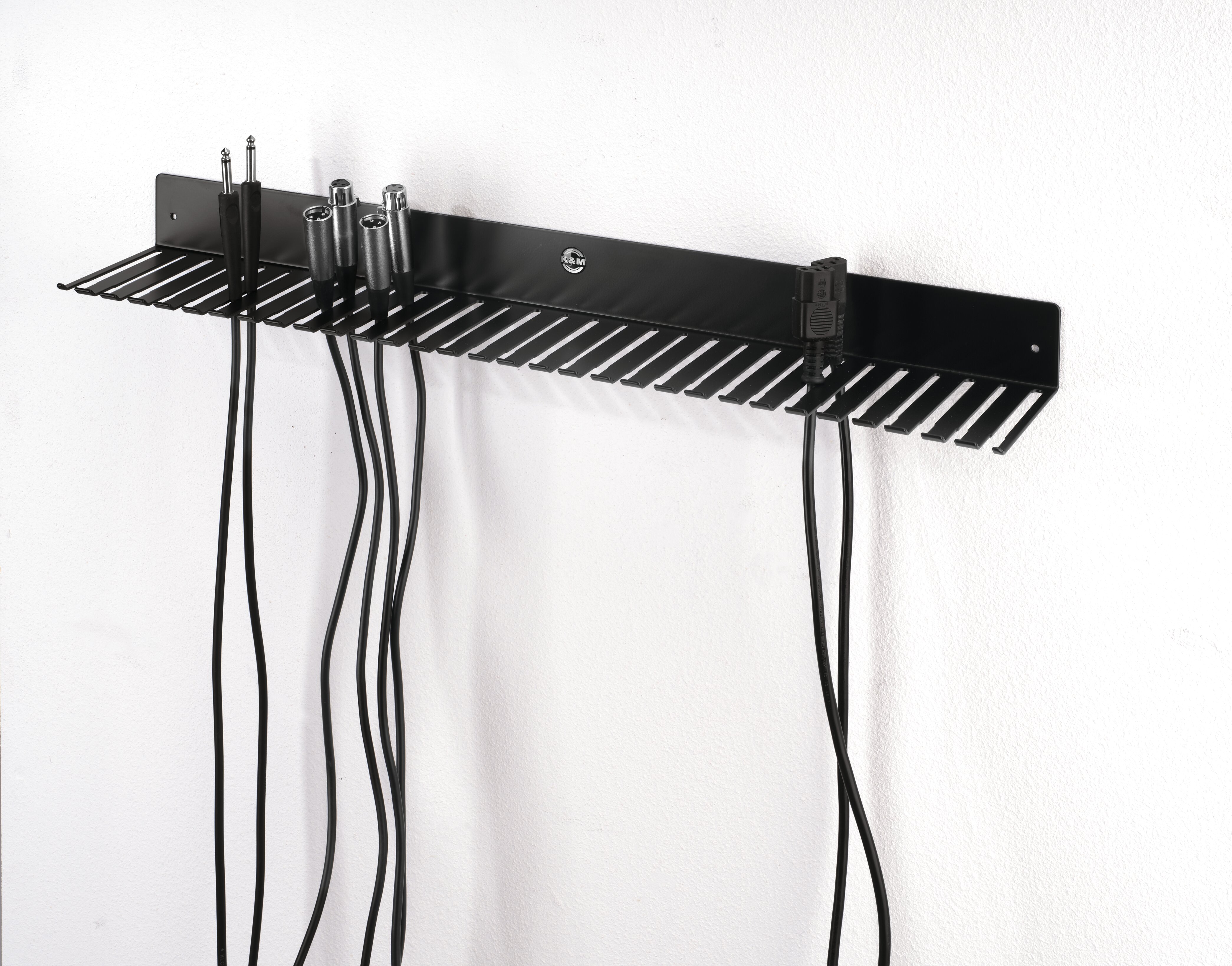 Cable hanger