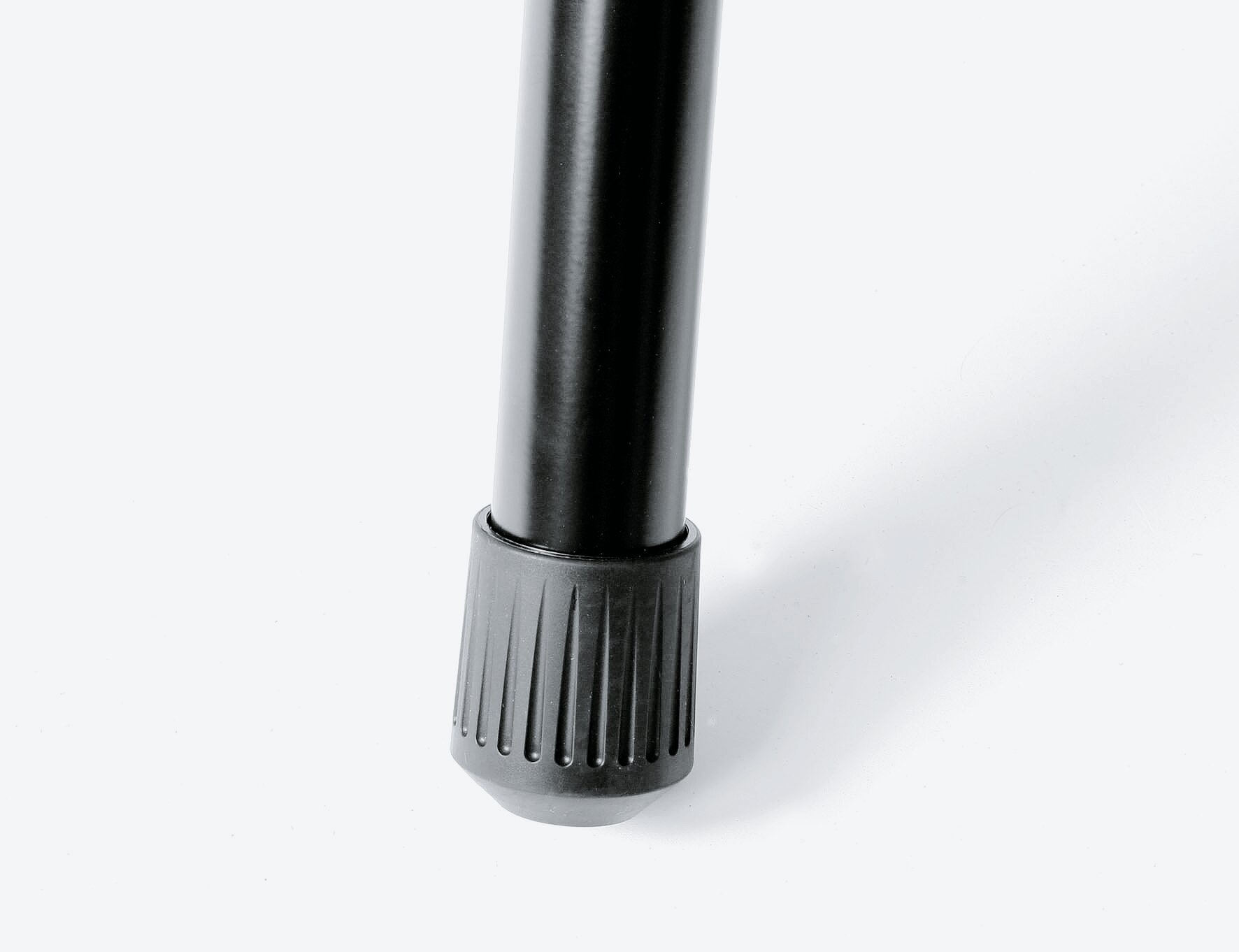 Speaker stand