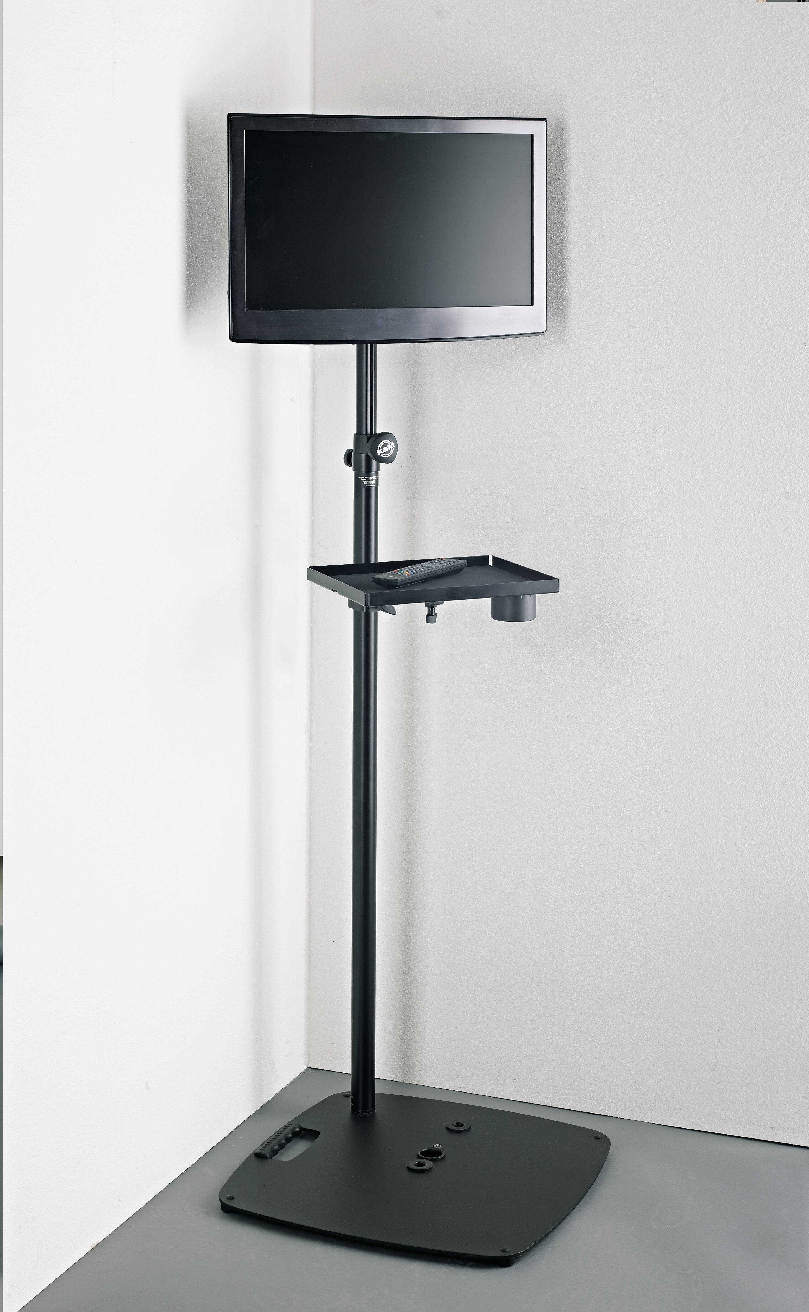Adapter