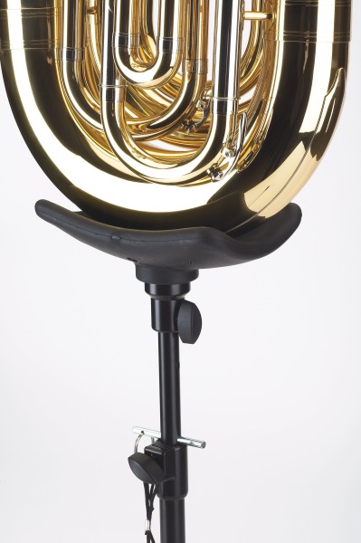 Tuba performer stand