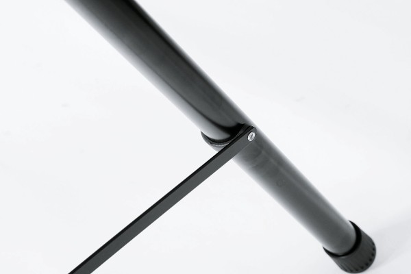 Speaker stand