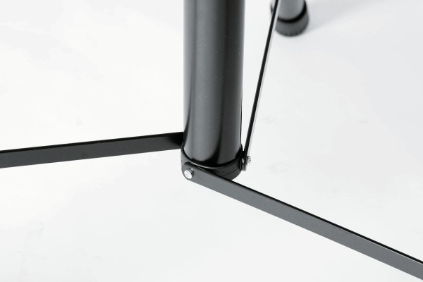 Speaker stand