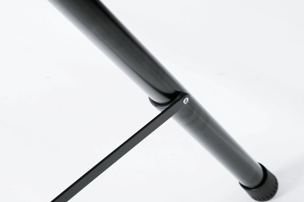 Speaker stand