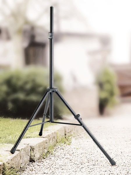 Leveling leg for speaker stand